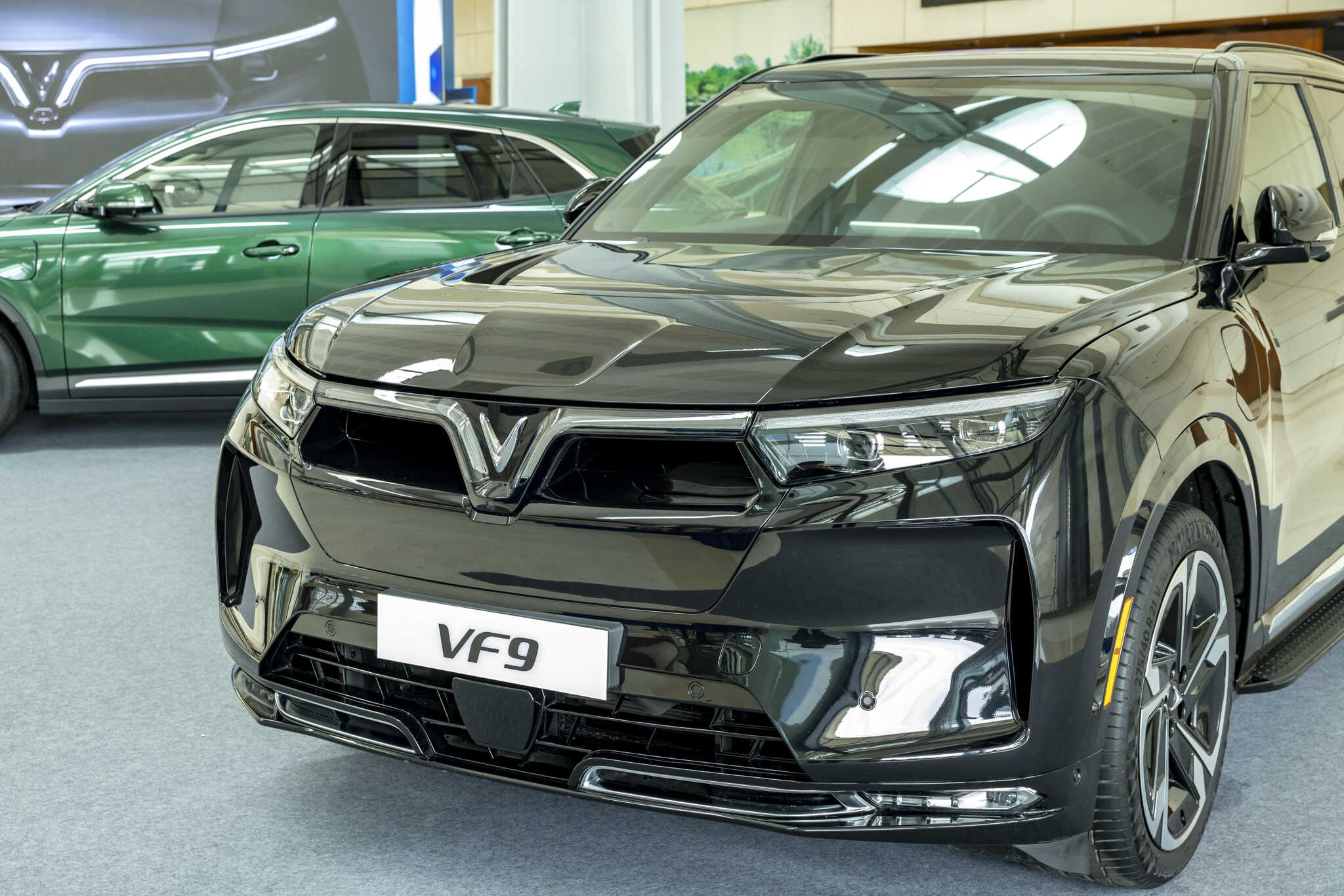 VinFast VF9 cập nhật màu xe giá bán thông số khuyến mại